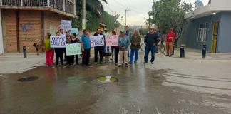 Colapsan drenajes de La Higuera de Zapopan, vecinos reclaman al Siapa