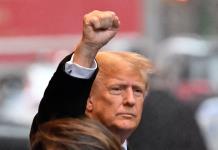 Los Joes superfans que siguen a Trump donde quiera que vaya