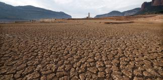 Barcelona entra en emergencia por la sequía e impone nuevas restricciones de agua