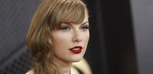 Taylor Swift sacará su próximo álbum, The Tortured Poets Department, en abril