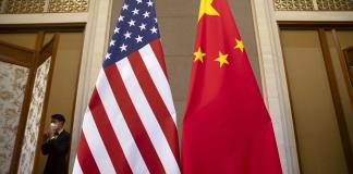 EEUU plantea a China su preocupación por excedentes de producción