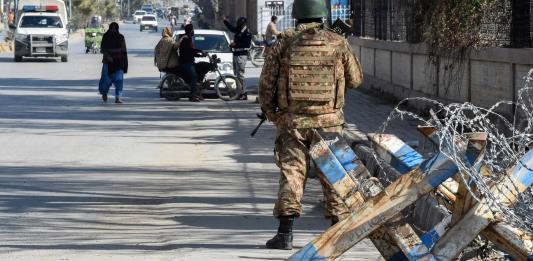 Mueren 28 personas en Pakistán en explosiones antes de las elecciones