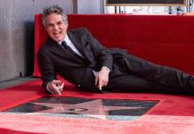 Mark Ruffalo recibe su estrella en el Paseo de la Fama de Howllywood