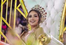 Julissa Bibian Rivera Se Convierte en la Reina del Carnaval Autlán 2024