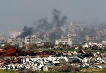 Israel bombardea Gaza antes de votación en el Consejo de Seguridad de la ONU