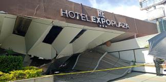 Se derrumba techo de antiguo hotel en la Avenida López Mateos; no hay lesionados