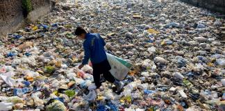 La UE prohibirá a partir de 2030 empaques de plásticos de un solo uso en cafés y restaurantes