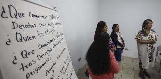 Mujeres indígenas piden a México frenar la violencia y reconocer la medicina ancestral