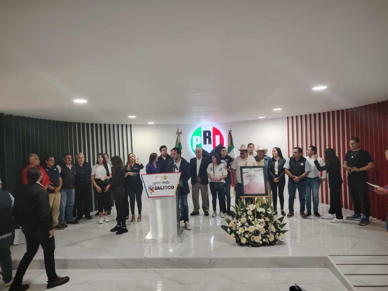Había amenazas contra alcalde de Pihuamo: PRI; el Gobierno de Jalisco lamenta politización del hecho