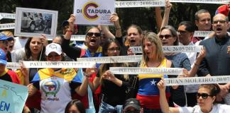 Venezolanos en México denuncian retrasos en registro electoral: No hay voluntad política