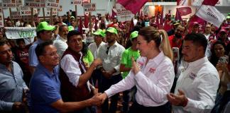 Claudia Delgadillo se compromete a construir un nuevo libramiento en Ocotlán