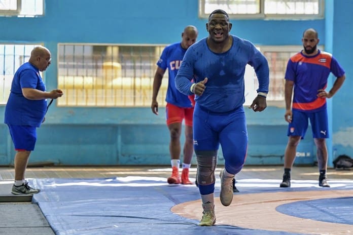 Voy a repetir título olímpico por quinta vez en París, afirma el cubano Mijaín López
