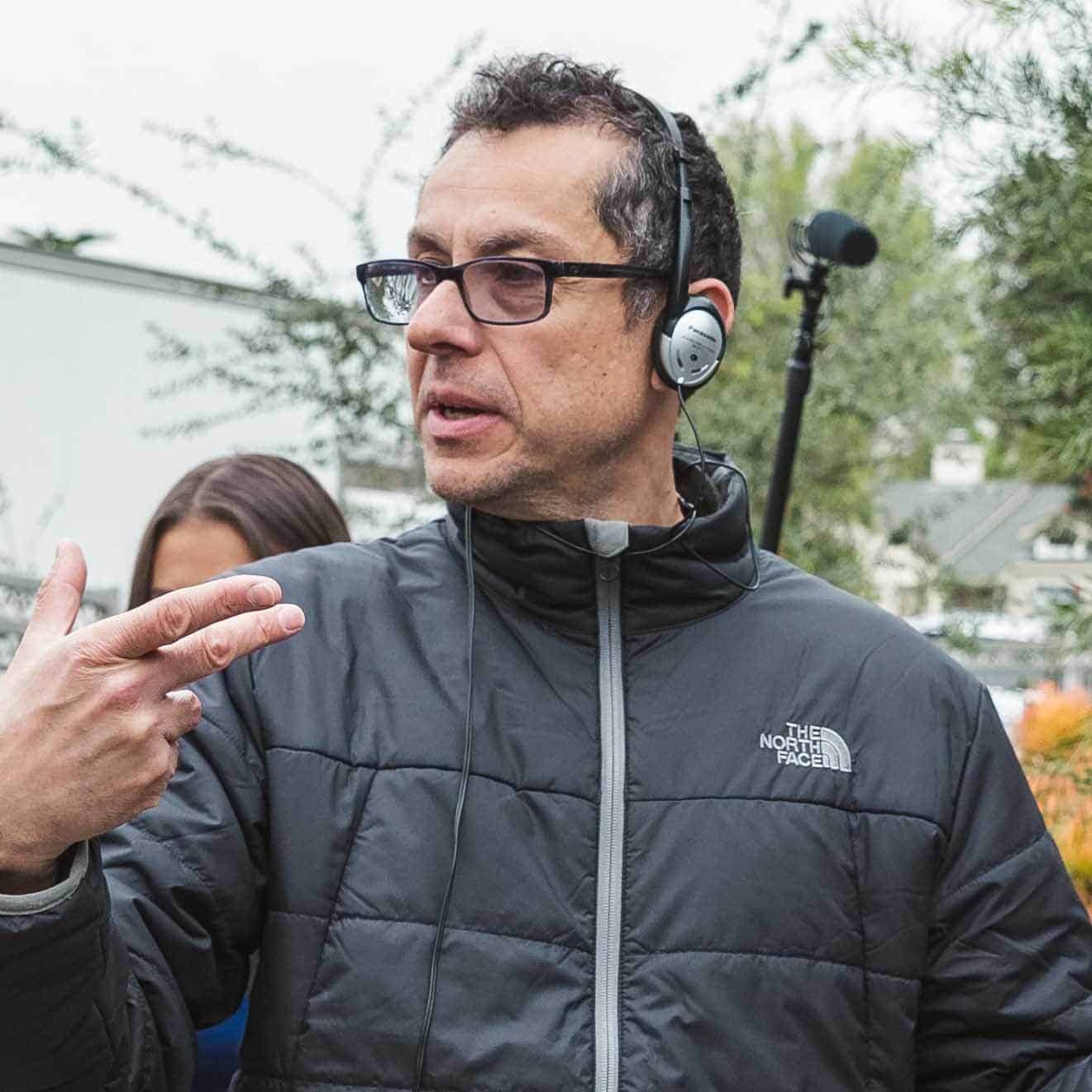 Hay que dar un giro al cine de horror mexicano: Pavel Cantú, director de la película ‘Mírame’
