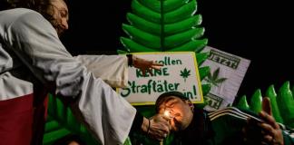 Alemania legaliza el consumo recreativo de cannabis, en medio de polémicas