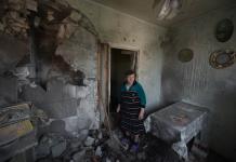 El infierno de un pueblo ucraniano bajo los bombardeos rusos