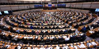 El Parlamento Europeo aprobó la controvertida reforma de su política migratoria