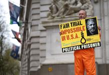 Wikileaks pide una solución política para liberar a Julian Assange