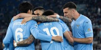 La Lazio golea a una Salernitana casi condenada al descenso