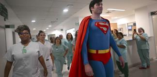 Un Clark Kent brasileño se vuelve un inesperado superhéroe