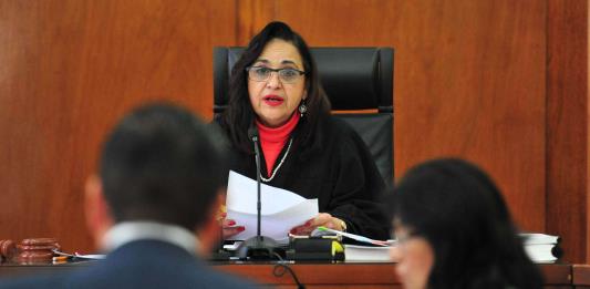 La presidenta de la Suprema Corte de México presenta su renuncia ante el Senado