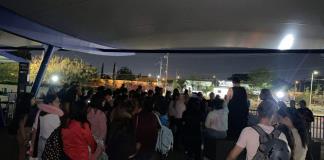 Fans de CD9 acampan por dos días para asegurar sus boletos en el Auditorio Telmex
