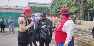 Spiderman y Batman festejan a las niñas y niños del Hospital Civil de Guadalajara