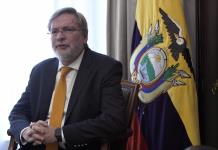 Ecuador defiende que el asalto a la embajada de México fue un acto 
