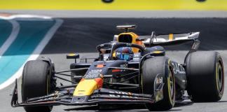 Verstappen impone su ley y saldrá primero en la carrera al esprint, con Pérez tercero