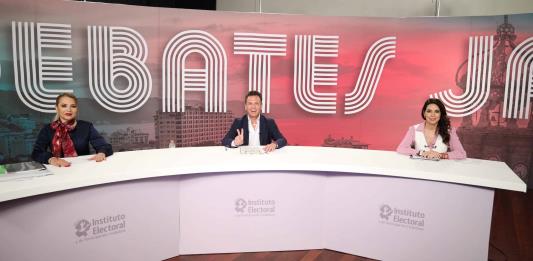 Realizan tercer debate de las candidaturas a gobernador en Puerto Vallarta