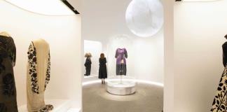 El Met revive más de 200 vestidos históricos en una exposición para los cinco sentidos