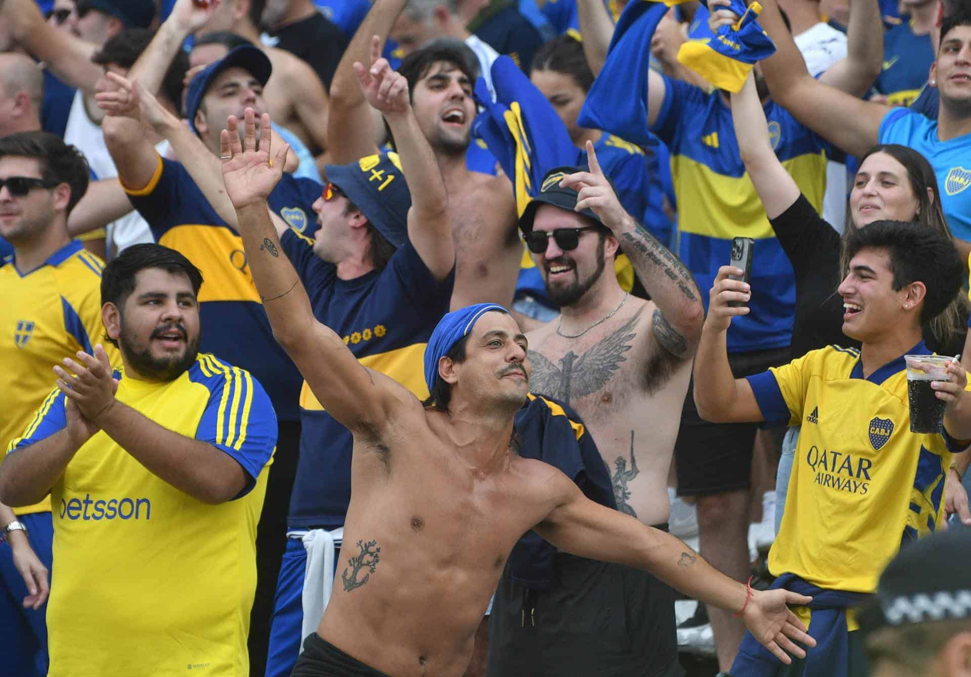 El sueño mundialista de Boca Juniors pende de un hilo frente al poderoso Bayern El sueño mundialista de Boca Juniors pende de un hilo frente al poderoso Bayern