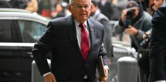 Senador demócrata Bob Menéndez declarado culpable de corrupción en EEUU