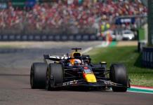 Verstappen gana el GP de Emilia-Romaña y Checo termina lejos de podio en el octavo lugar