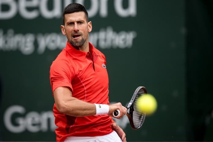 Djokovic avanza a las semifinales en Ginebra, Ruud elimina a Báez