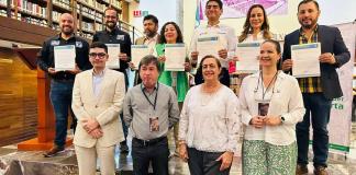 Firman 16 candidatos a alcaldes y a diputados locales, Seis Compromisos por la Educación; no acudió Morena