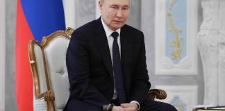 Putin pide la reanudación de las negociaciones de paz con Ucrania