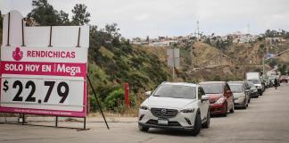 El desabasto de gasolina por conflicto genera caos en Tijuana, en la frontera con EE.UU.