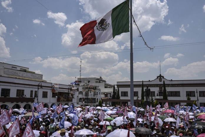 Los logros y pendientes del México progresista ante un nuevo gobierno Los logros y pendientes del México progresista ante un nuevo gobierno