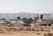 Beduinos de Israel luchan por impedir la desaparición de su pueblo