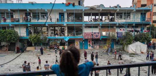 Israel reivindica el bombardeo de una escuela de Gaza que dejó 37 muertos