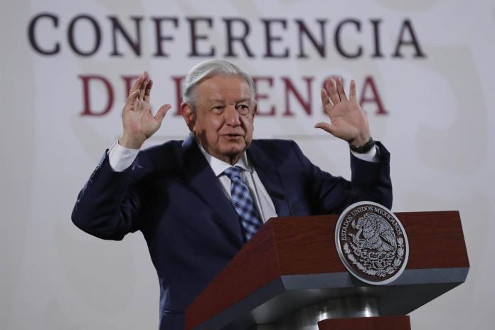 López Obrador niega endurecer las deportaciones de migrantes por presión de EEUU
