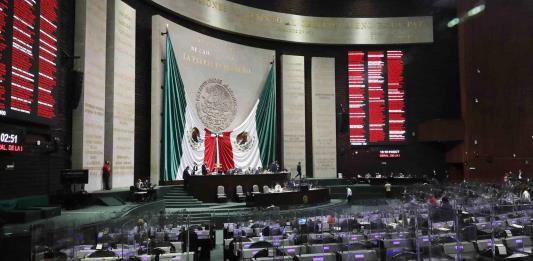 Morena impulsará en septiembre las polémicas reformas de López Obrador en el Congreso