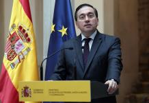 España decide unirse a la demanda de Sudáfrica contra Israel en la CIJ