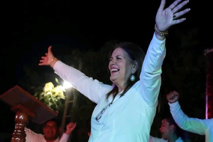 En Gómez Farías, Rosa María Delgadillo, de la coalición Sigamos Haciendo Historia, lidera en resultados del PREP