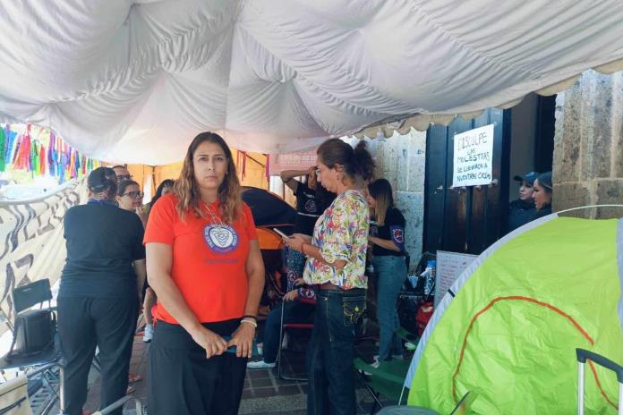 Colectivas de madres se van a amparar en contra del Congreso que evitó crear el delito de violencia vicaria