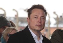 Elon Musk amenaza con prohibir los dispositivos Apple en sus empresas si incorporan OpenAI