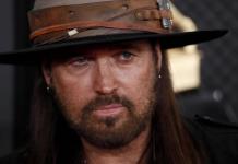 El cantante Billy Ray Cyrus y Firerose se separan tras siete meses de matrimonio