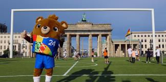 Se inaugura en Berlín la Zona Aficionados para la Eurocopa