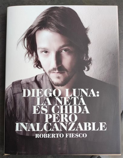 Diego Luna presenta su libro biográfico “La neta es chida pero inalcanzable” en el FICG 39