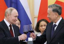 Rusia y Vietnam refuerzan vínculos durante visita de Putin a Hanói